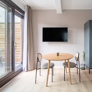 https://new-limehome-stuttgart-elsenhansstr.stuttgart-hotel.com